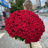 Букет из 101 красной розы ред наоми