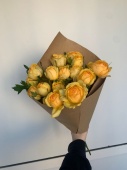 Букет из жёлтой пионовидной розы