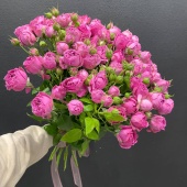 Букет из 19 кустовых роз Мисти Бабблз