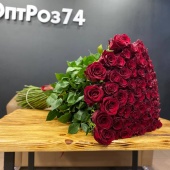 Букет гигант 101 красная роза Explorer
